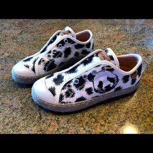 Geox animal print new without tags
